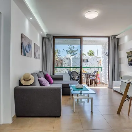 Precioso En El Centro De Américas A 100 Metros De La Playa Appartamento